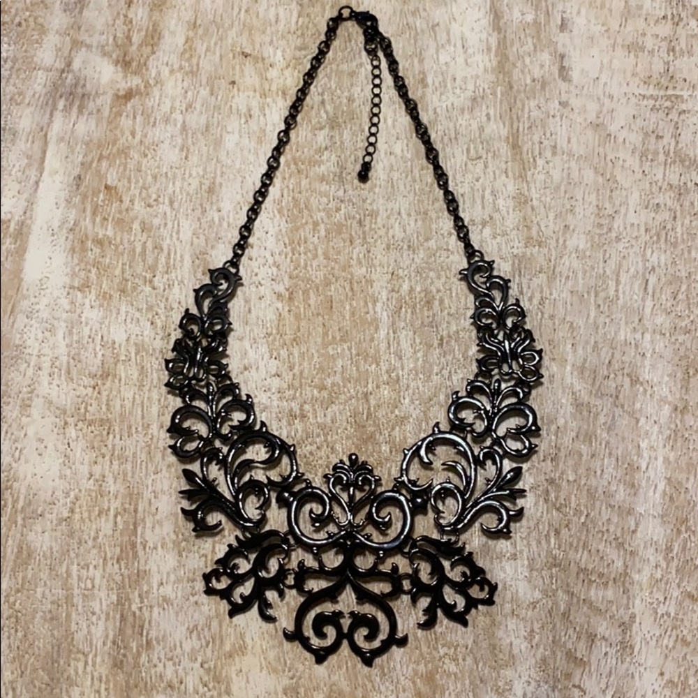 Black Metal Necklace EUC